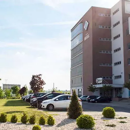 Kosice Hotel Отель