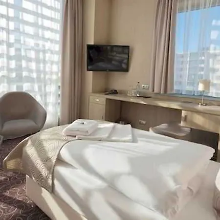 Отель Kosice Hotel 4*