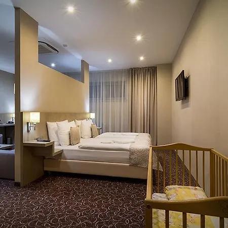 Kosice Hotel 4* Кошице