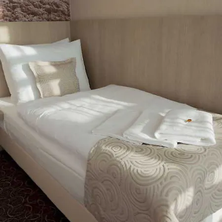 Отель Kosice Hotel 4*